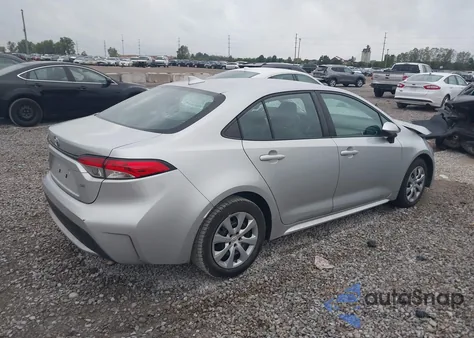 2021 Toyota Corolla Le z USA, uszkodzony, nr VIN 5YFEPMAE8MP159718
